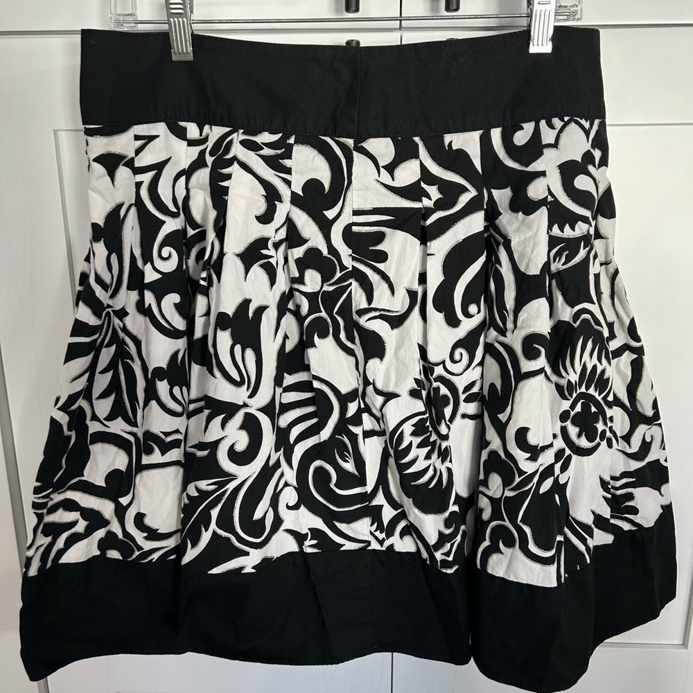 Cache Black and White Skirt - EUC 10